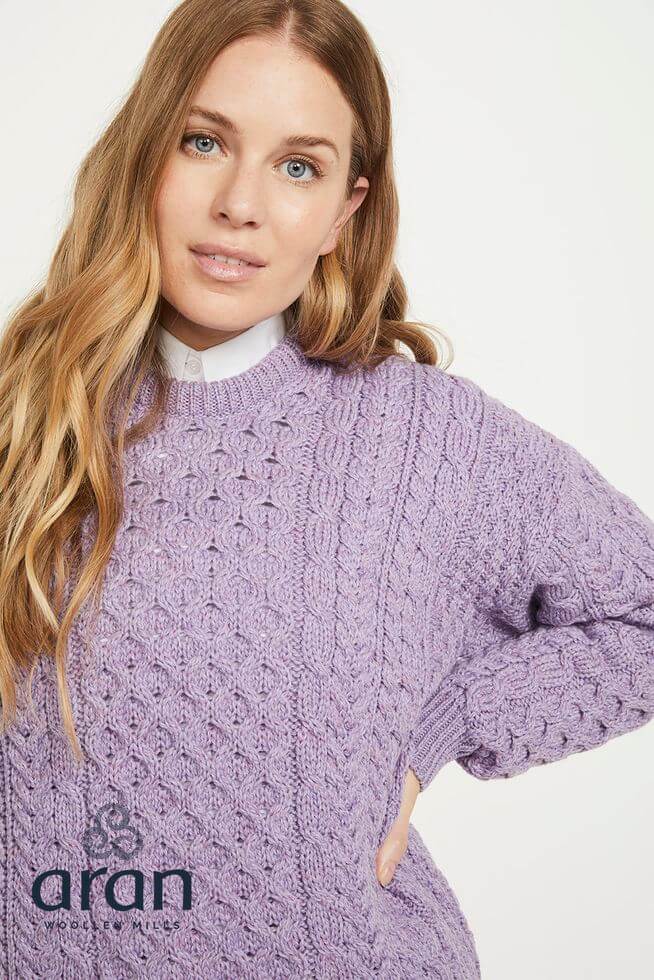 UNISEX Aran Sweater aus weicher Merinowolle.Lavendel S