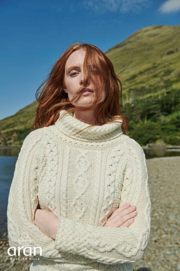 Irischer Damen Strickpullover in Tunika Stil m. halsfernen Rollkragen M